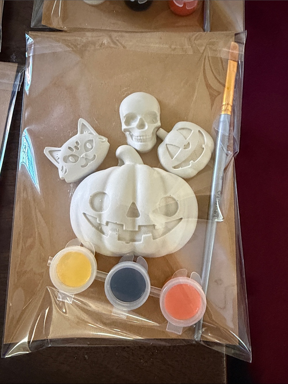 Halloween Paint-Your-Own Plaster Pumpkin & Skulls Kit - JJ’S CRAFTS 🎨